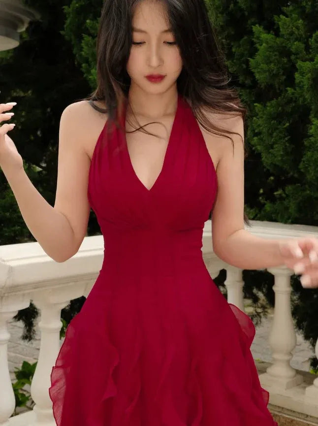 Romantic A-Line Halter-Neck Tiered Ruffled Floor-Length Prom Dresses