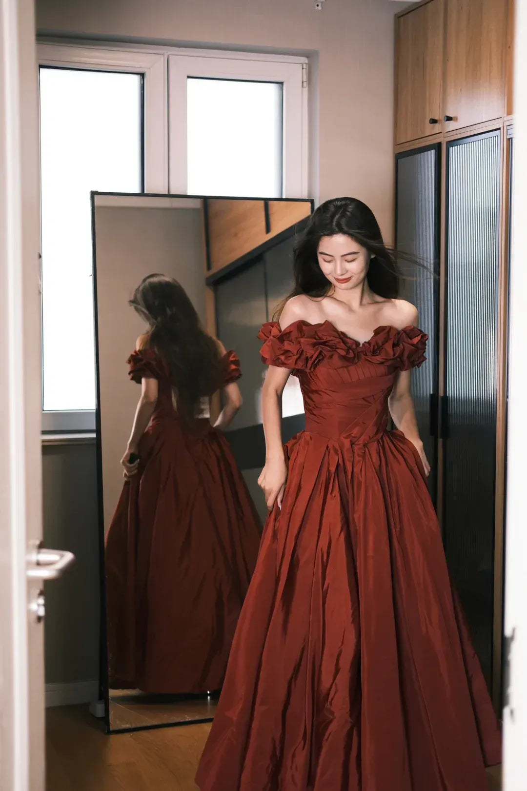 Ruffled Floral Neckline Taffeta Evening Dress with Pockets