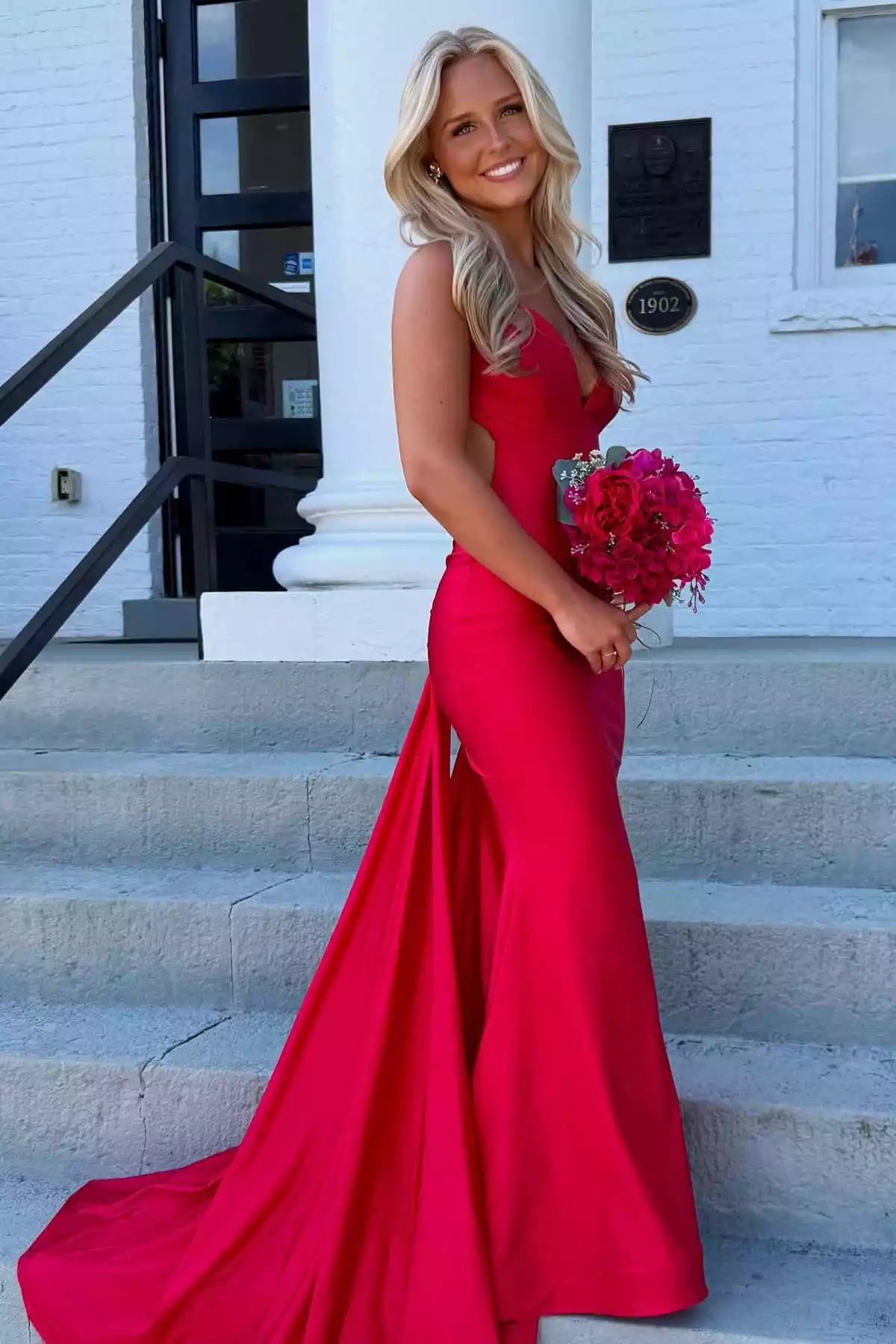 Scarlet Red Satin Halter Cutout Mermaid Gown – Bold & Elegant Evening Party Dress