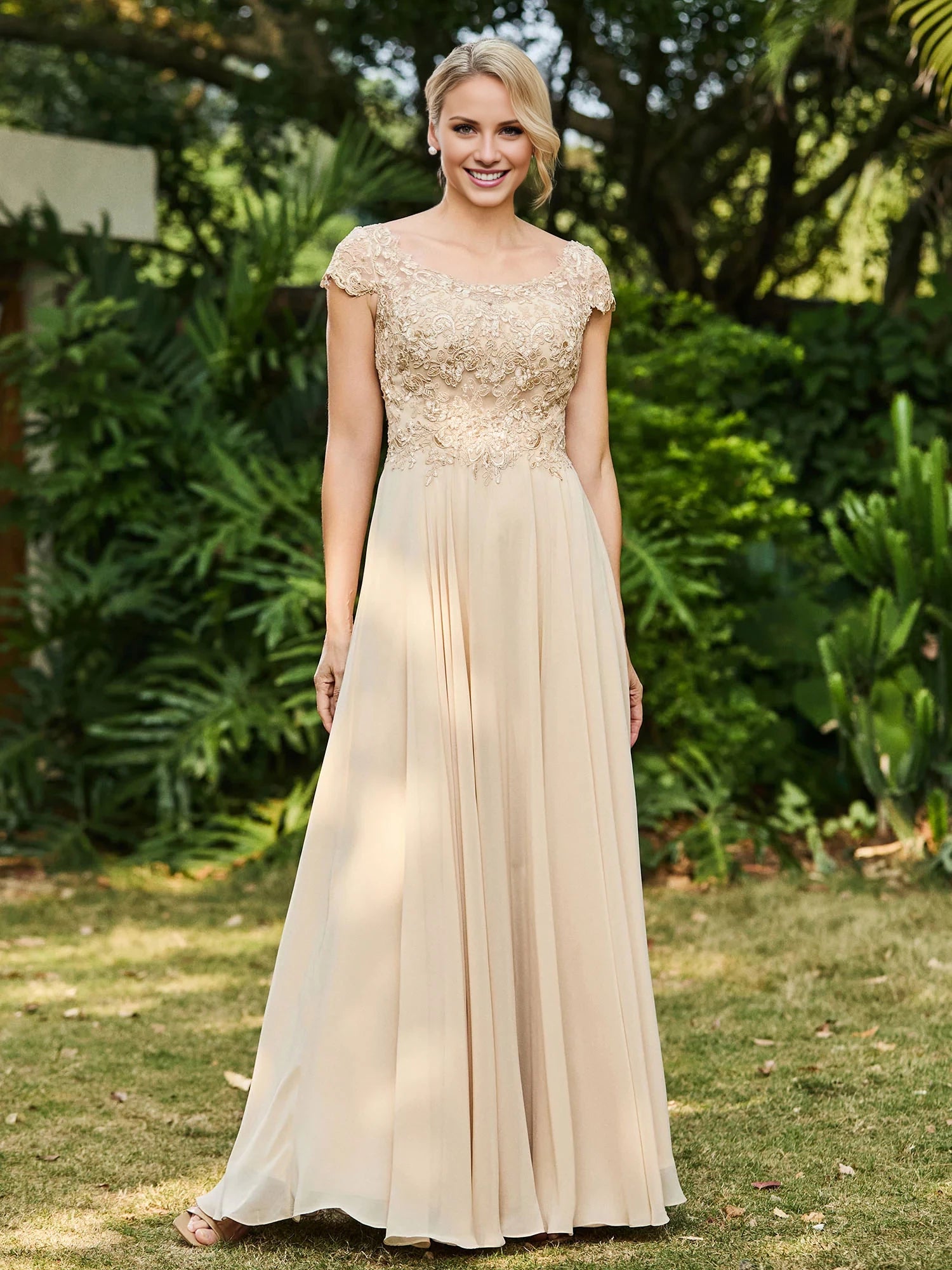 Scoop Neckline Appliqued A-line Chiffon Dress Mother of the Bride Dresses