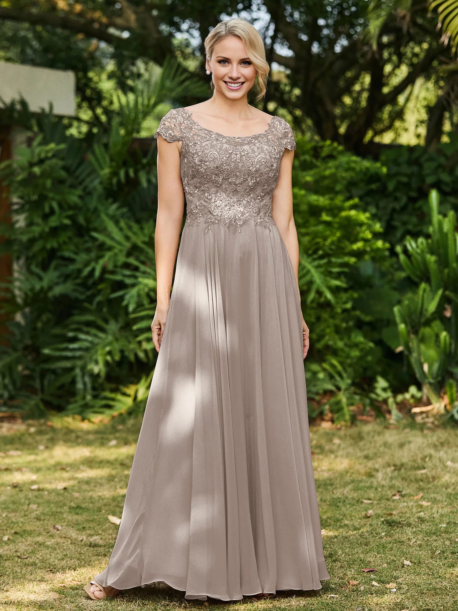 Scoop Neckline Appliqued A-line Chiffon Dress Mother of the Bride Dresses