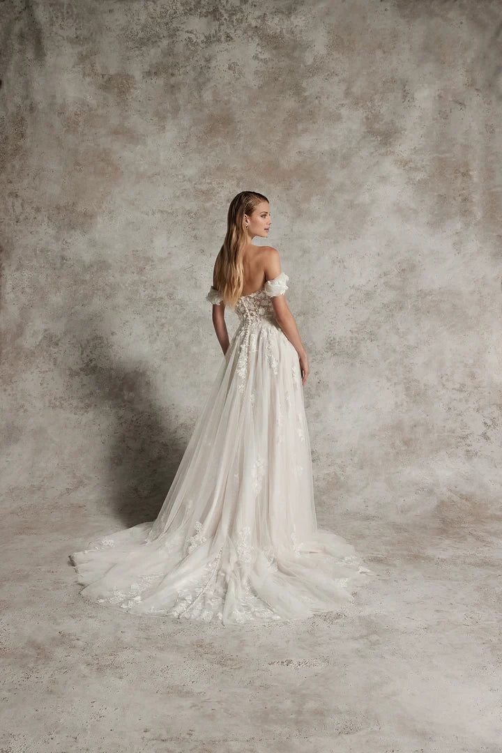 Sequined Lace A-Line Wedding Gown with Detachable Straps Wedding Dresses