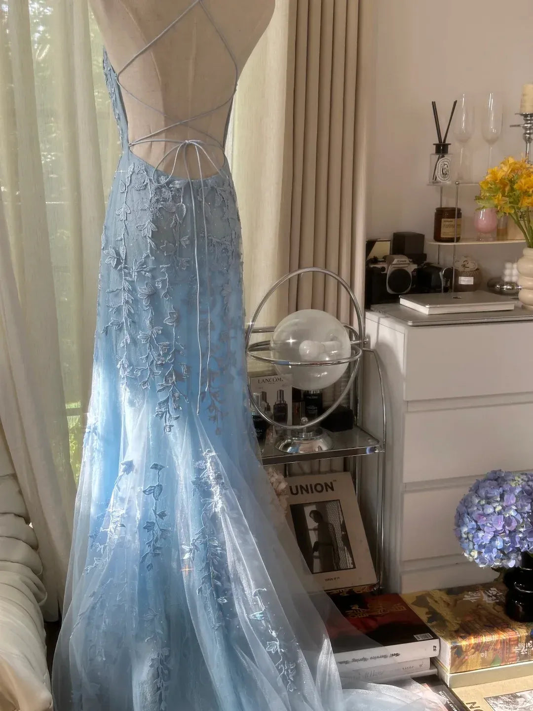 Sky Blue Spaghetti Strap Floral Lace Mermaid Gown with Crisscross Open Back