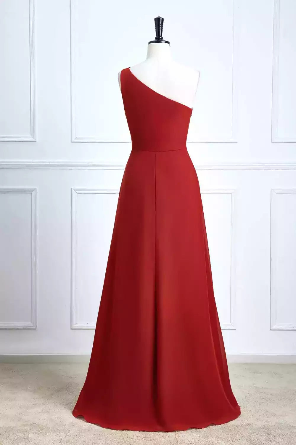 Sleek Crimson Chiffon Gown with One-Shoulder Neckline & Side Slit