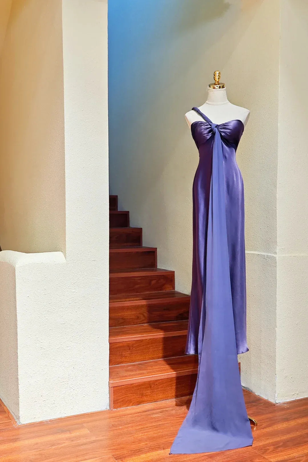 Sleek Mermaid One-Shoulder Twisted Knot Deep Purple Satin Gown