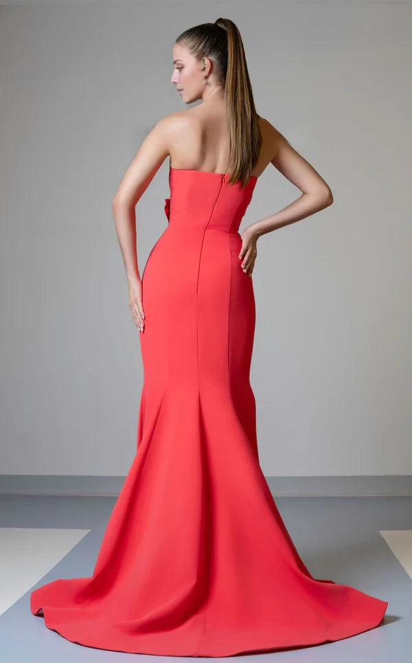 Sleeveless Strapless Floor Length trumpet Evening Dresses