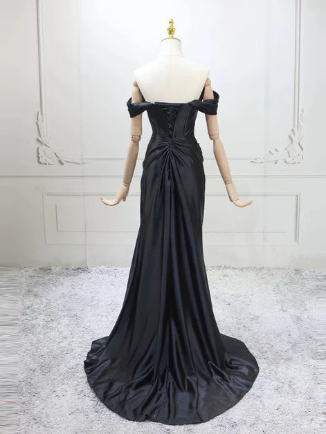 Sophisticated Mermaid Off-Shoulder Satin Ruched Lace-Up Back Train Length Evening Dresses