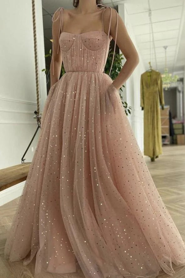 Spaghetti Strap Sweetheart Neck Evening Dress with Pockets & Maxi Length
