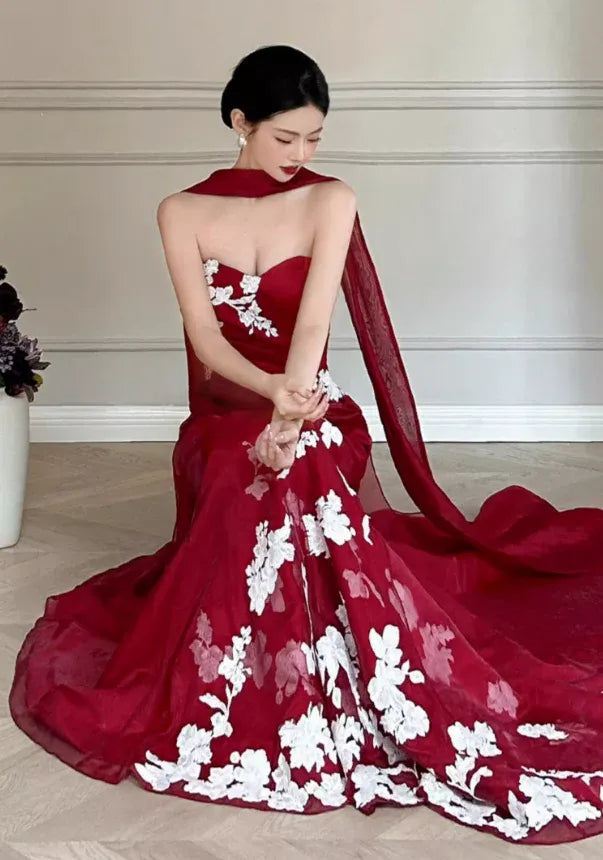 Strapless Sweetheart Evening Dress with Chiffon Scarf & Train