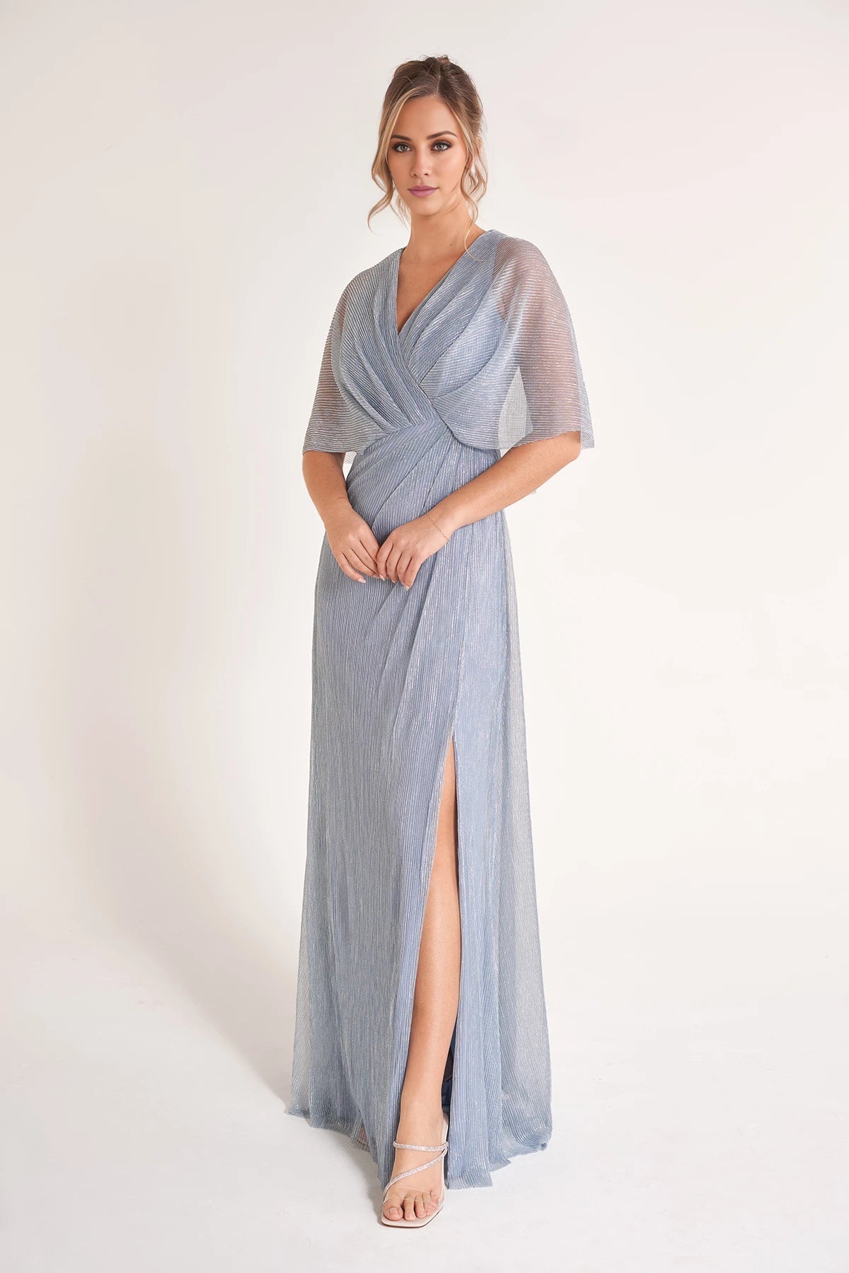 Stylish Metallic Pleated Chiffon A-Line Dress with Side Gathers and Cape