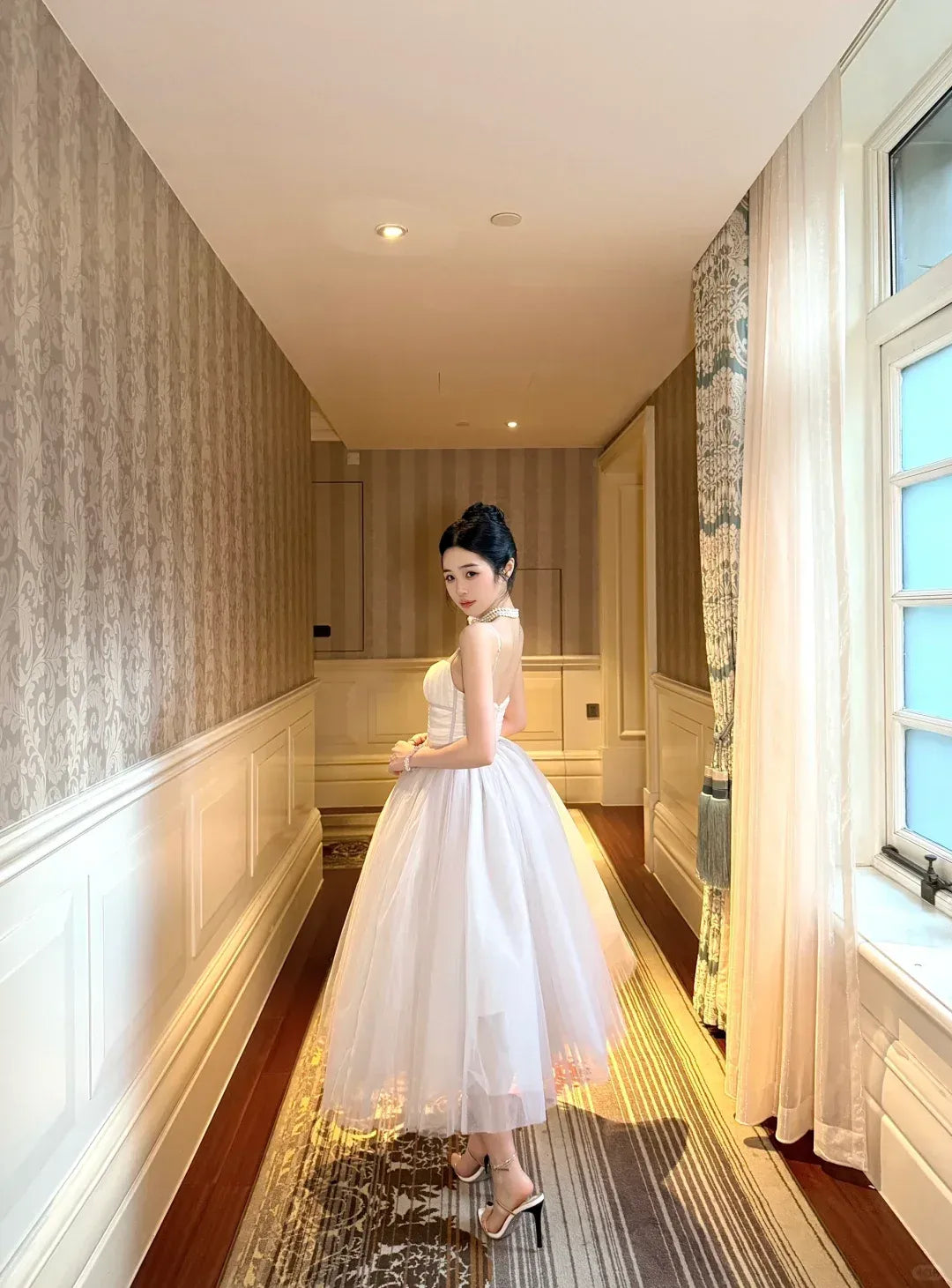 Sweetheart Neck Corset Bodice Evening Dress with Layered Tulle Skirt & Tea Length