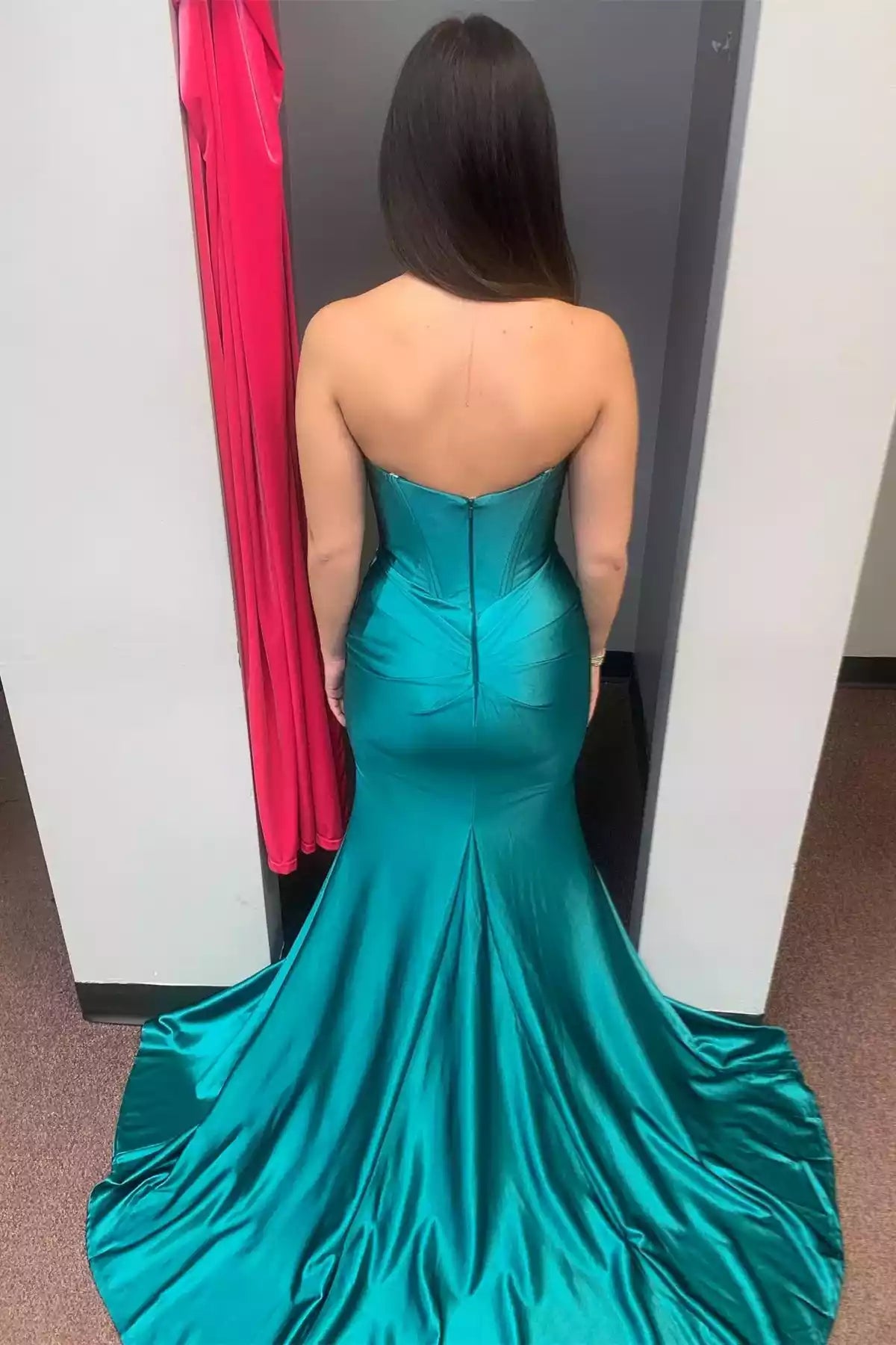 Teal Satin Strapless Plunging-Neck Mermaid Gown – Luminous & Modern Evening Party Dress
