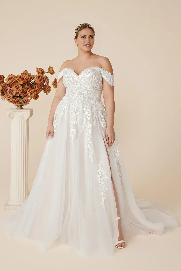 Tulle Plus Size A-Line Gown with Off-The-Shoulder Detachable Straps Wedding Dresses