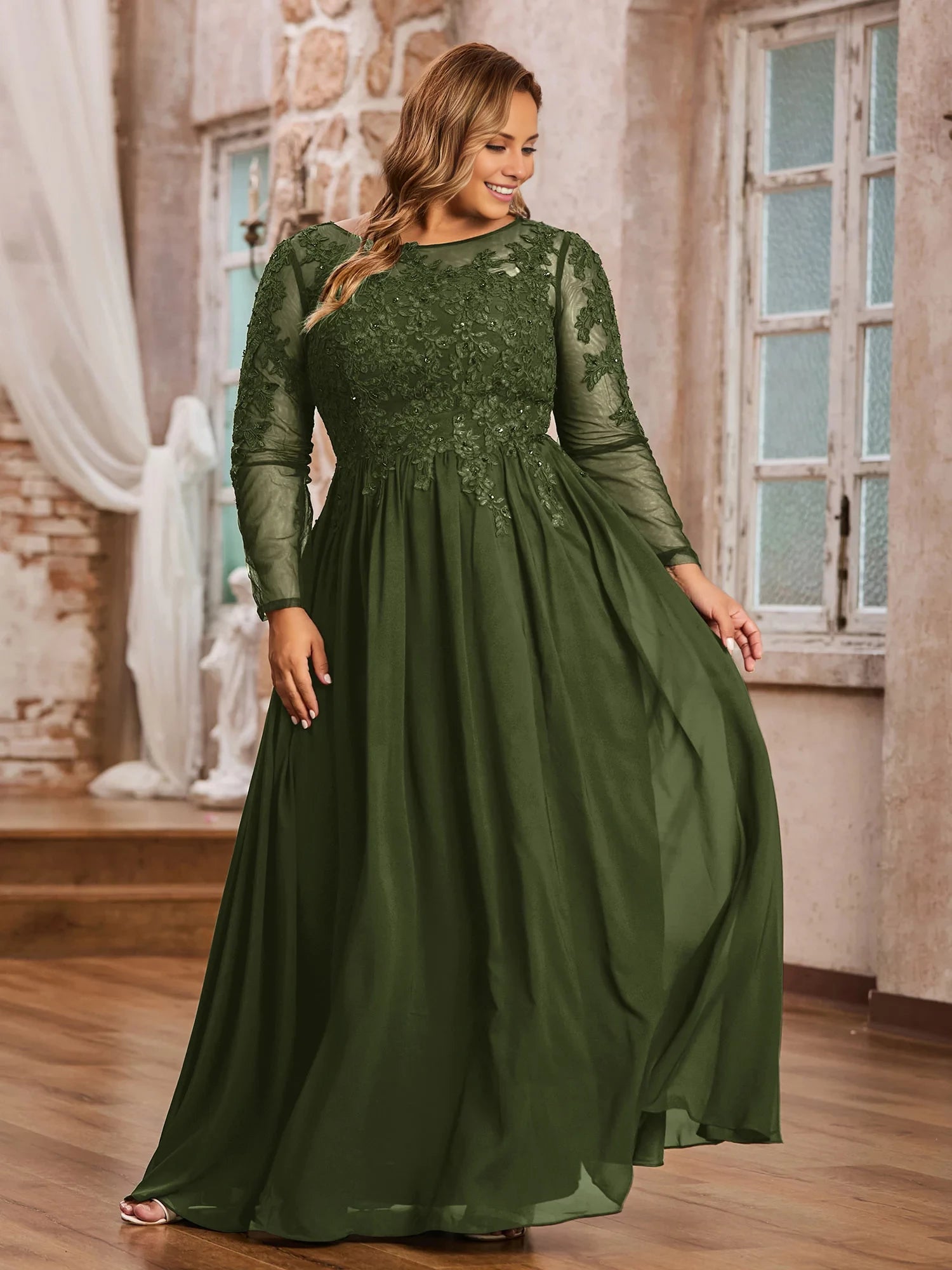 Tulle with Appliqued Long Sleeves Dress Plus Size Mother of the Bride Dresses
