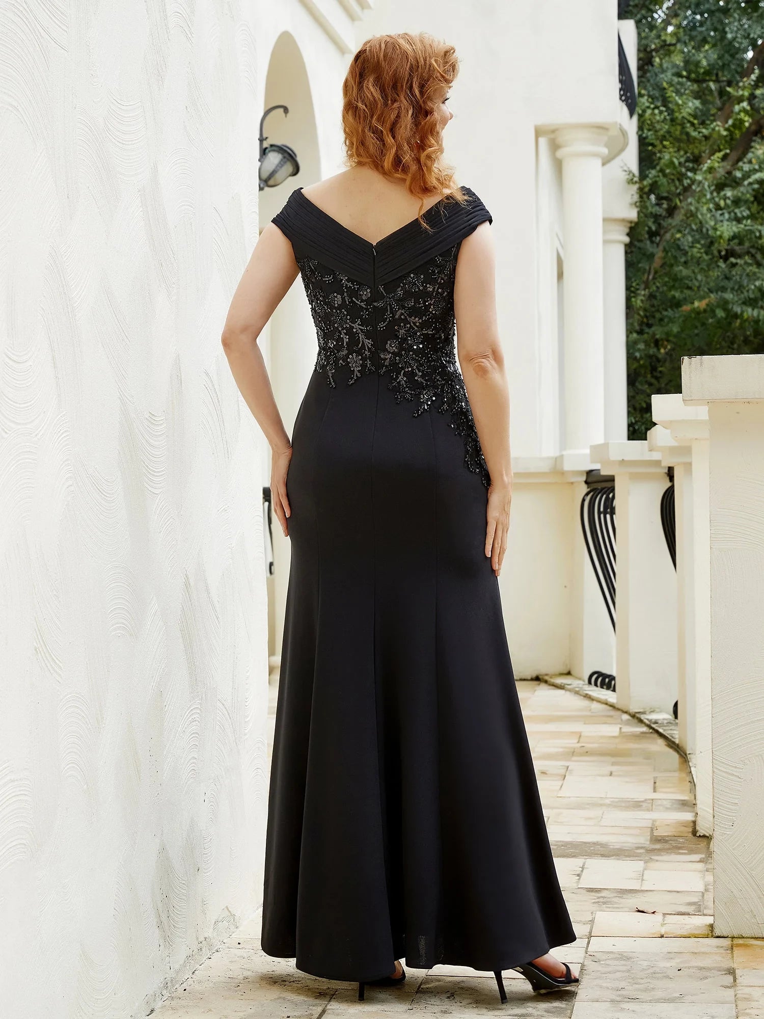 V-neck Cap Sleeve Beaded Cloumn Dress With Slit-Black Mother of the Bride Dresses