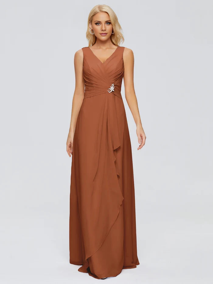 V Neck Sleeveless Chiffon Twist-Front Bridesmaid Dresses