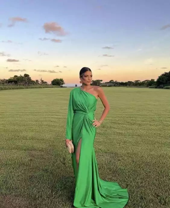 Vibrant Kelly Green Satin One-Shoulder Mermaid Gown with Draped Cape Detail