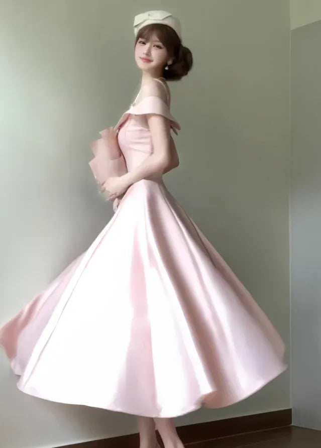 Vintage Sweetheart Neck A-Line Evening Dress with High Waist & Tea Length