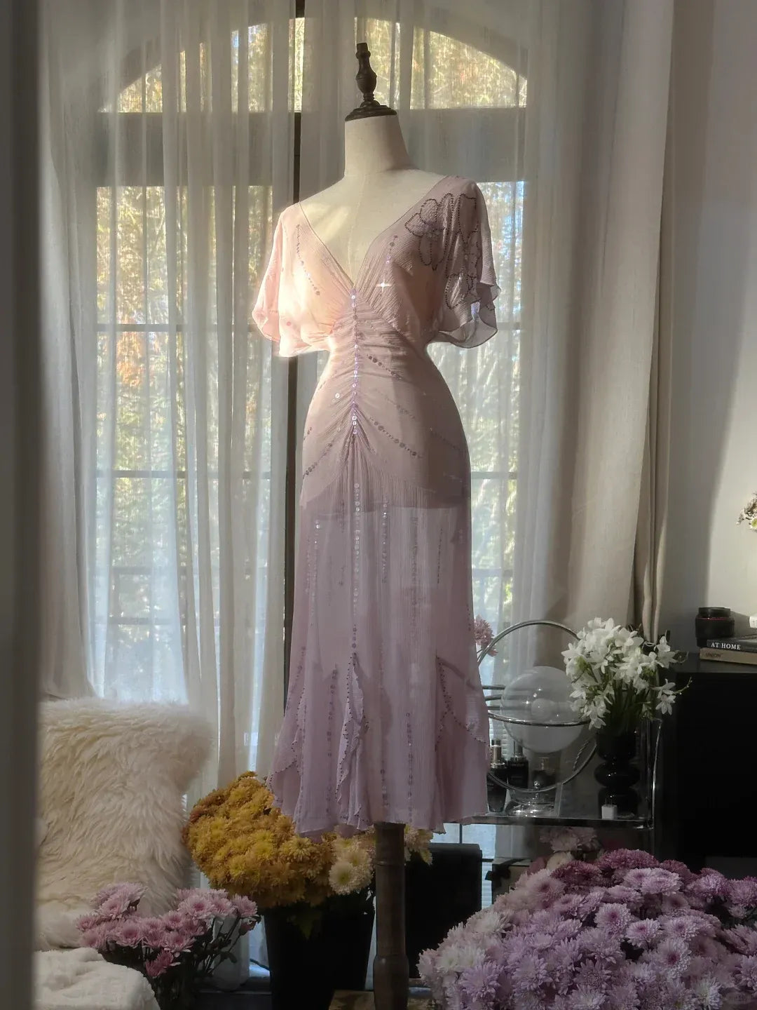 Whimsical A-Line V-Neck Capelet-Sleeve Sequin-Embellished Midi Prom Dresses