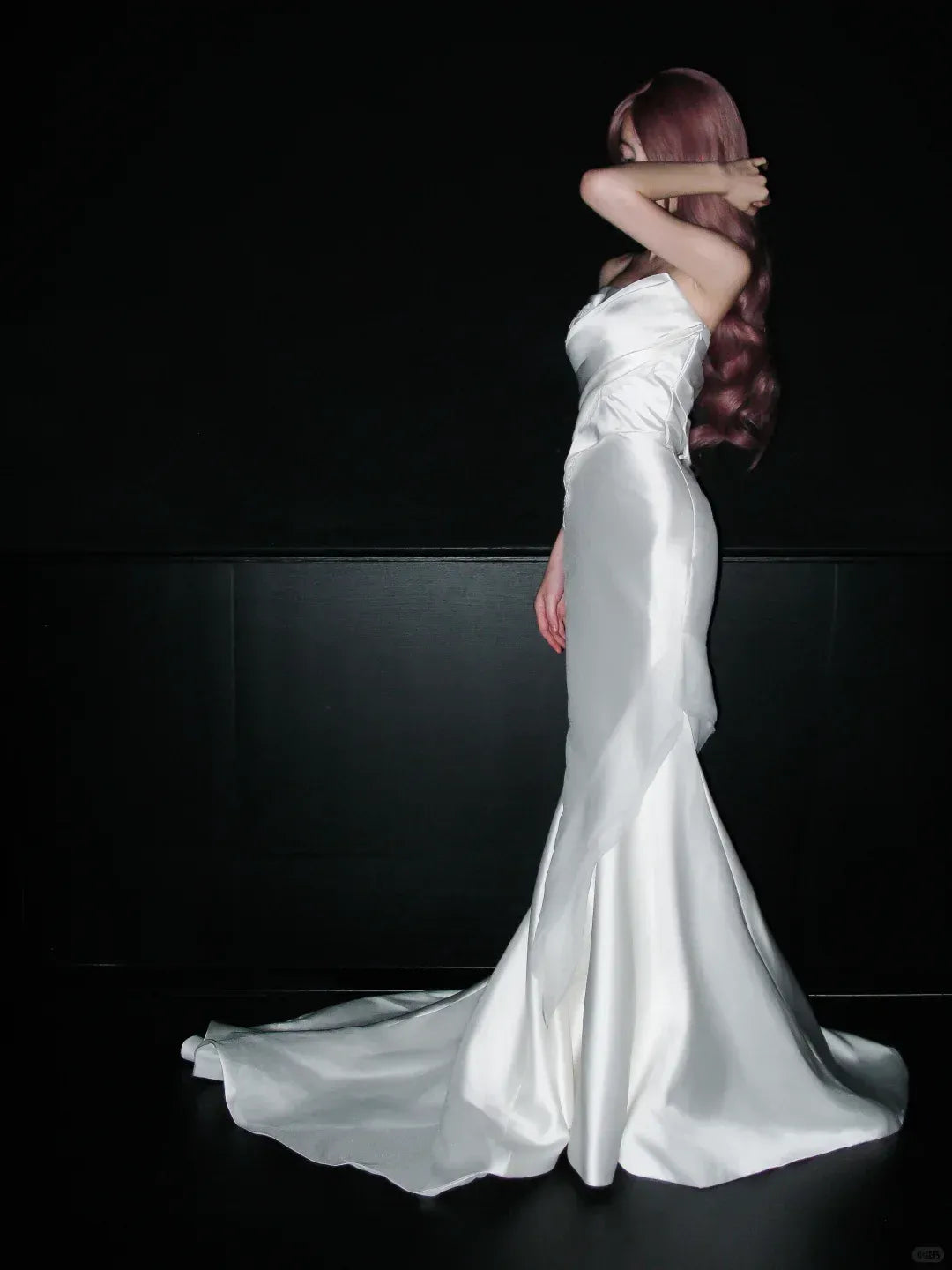 White Satin Mermaid Gown – Strapless Lace-Appliqué Prom Dress with Train