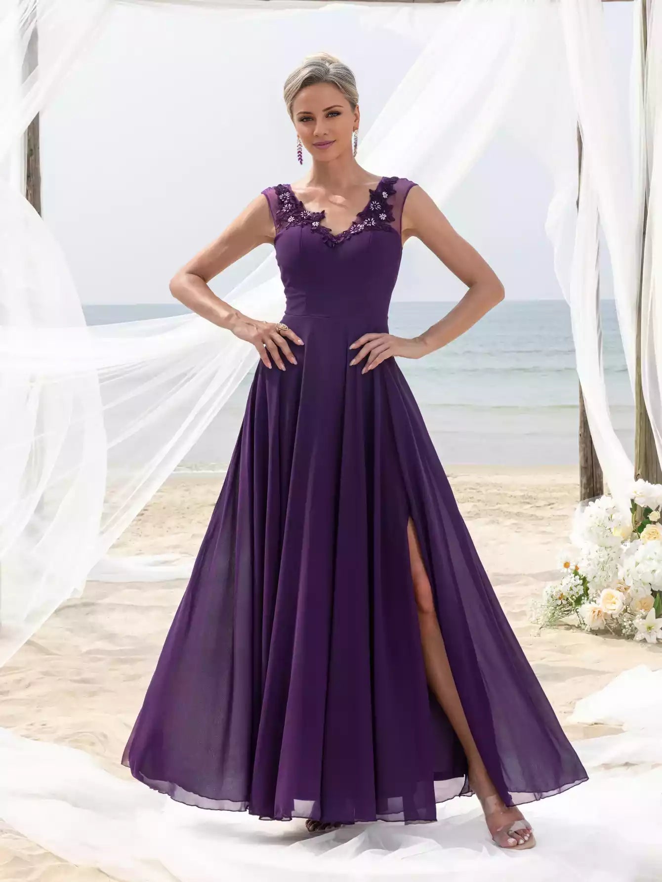Womens' Elegant  Floral Appliqué V Neck & Chiffon Skirt Open-Back Mother of the Bride Dress
