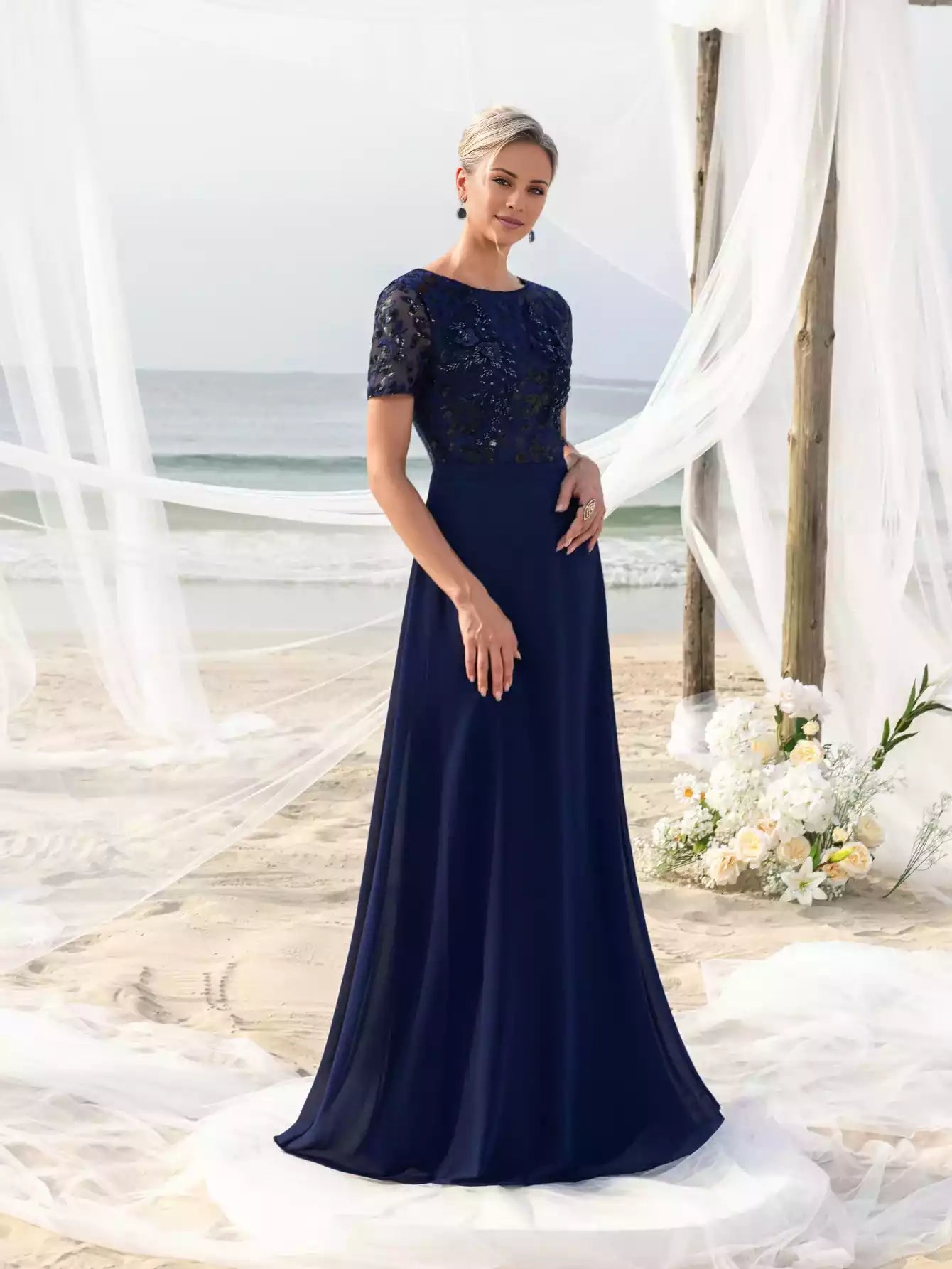 Womens' with Intricate Floral Appliqué Flowing Chiffon Mother of the Bride Dress