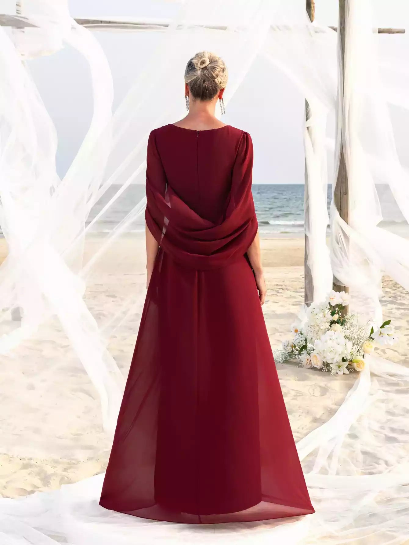 Womens' with Rhinestone Neckline Floral Appliqué Floor Length Chiffon Mother of the Bride Dress