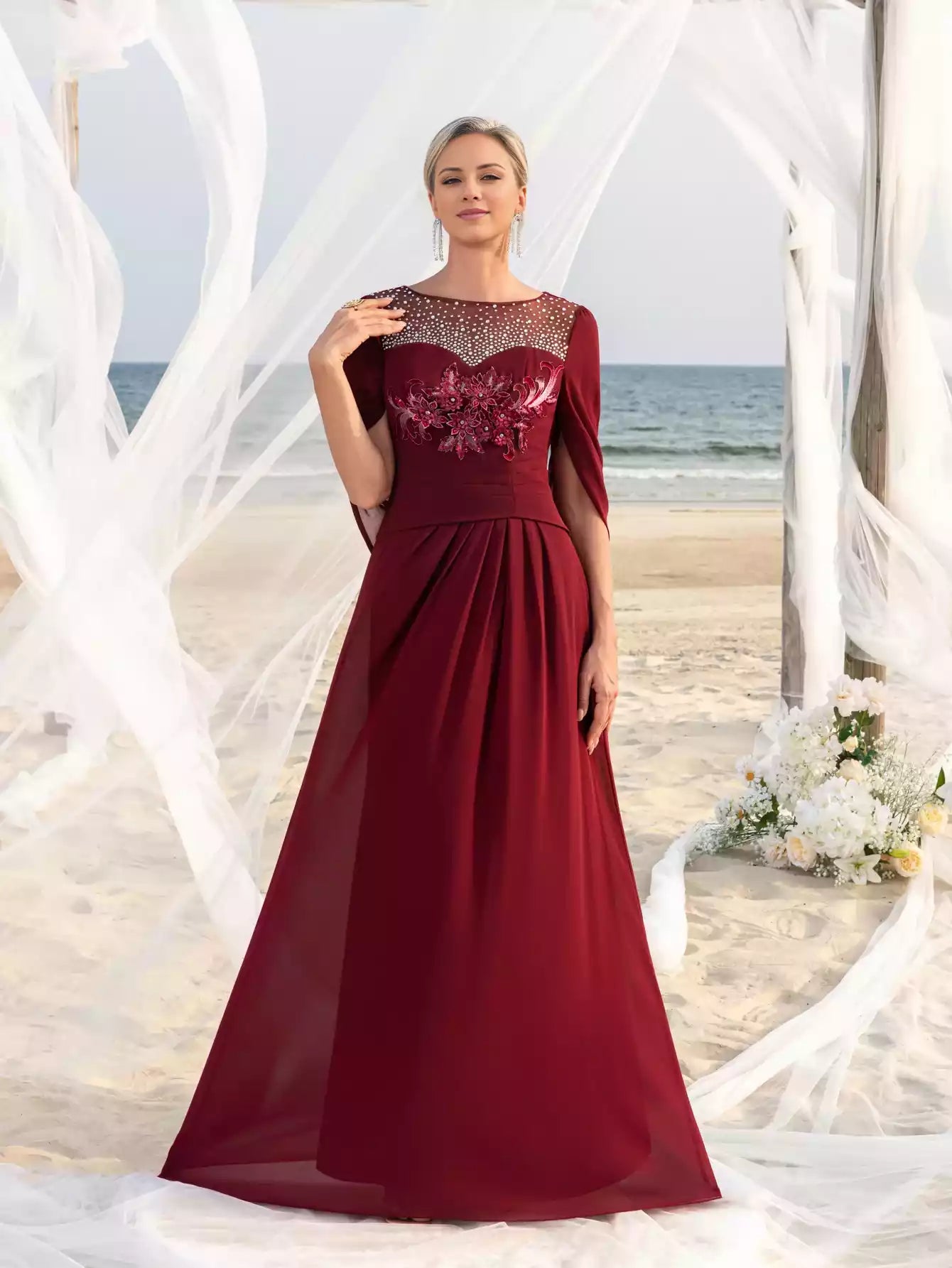 Womens' with Rhinestone Neckline Floral Appliqué Floor Length Chiffon Mother of the Bride Dress
